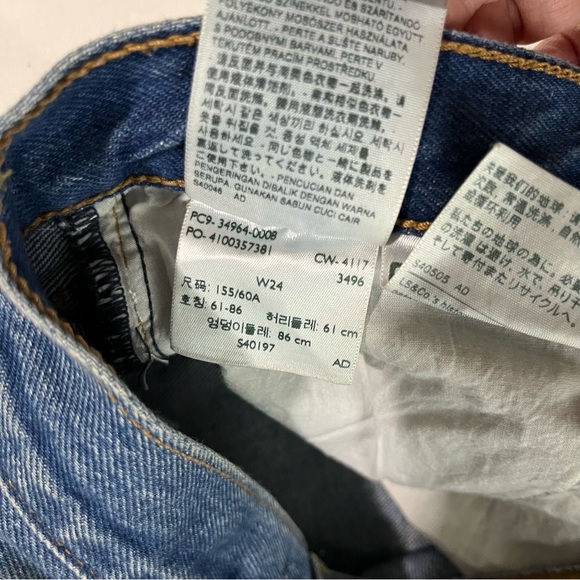 Levi’s 501 Wedgie Straight Fit Jeans - Picture 12 of 12